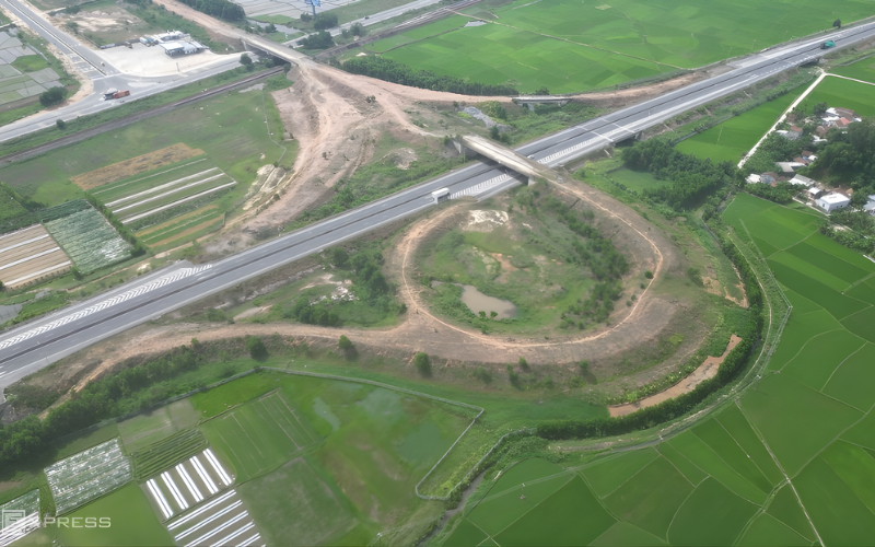 Áp Lực Chi Phí Logistics Đè Nặng Lên Doanh Nghiệp