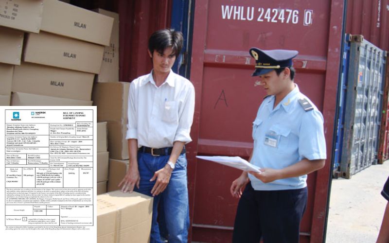 Nhân viên cảng kiểm tra Bill of Lading khi xác nhận bốc hàng lên tàu biển tại cảng đi.