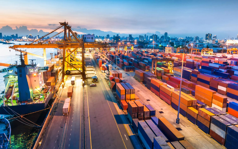 Big Data Quản Lý Vận Chuyển Đường Biển