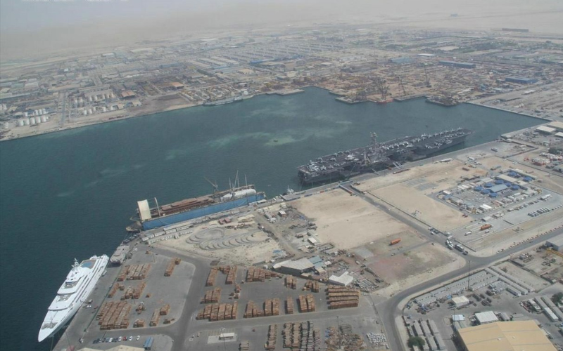 Các Cảng Đích Tiếp Nhận Vận Chuyển Container Trung Đông