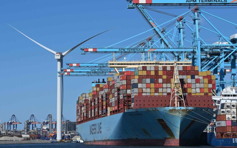 Cước vận chuyển container quốc tế tăng cao