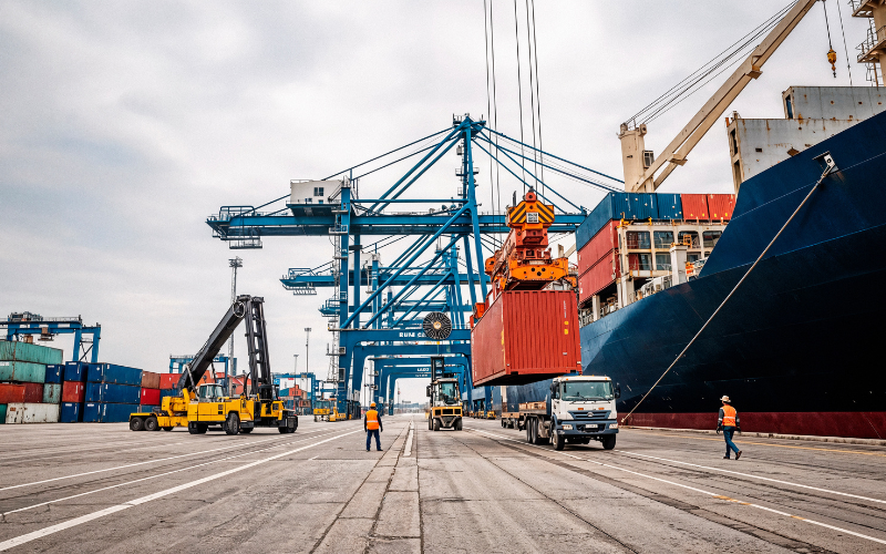 Giao Nhận Hàng Hóa Tận Nơi