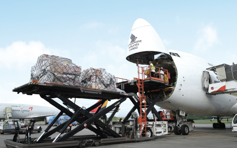 Hợp Tác Đơn Vị Vận Chuyển Hàng Không Uy Tín