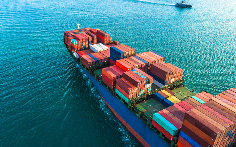 : Incoterms Phổ Biến Khi Gửi Hàng Container Vận Tải Biển