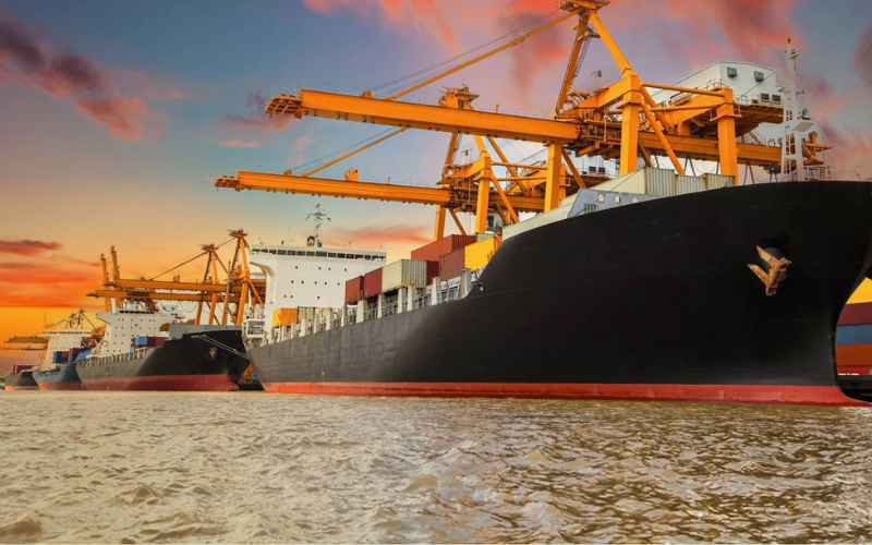 Khi Nào Người Mua Chủ Động Thuê Dịch Vụ Vận Tải Biển