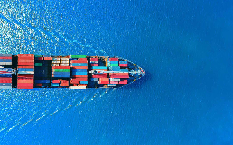 Lợi Thế Vận Chuyển Container Biển