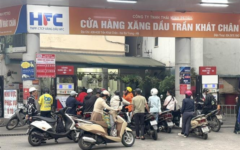 Tác động của chiến sự Trung Đông đẩy giá xăng đàu tăng cao