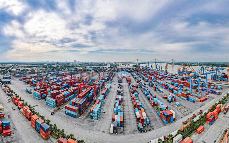 Thực Trạng Quá Tải Trong Vận Chuyển Đường Biển