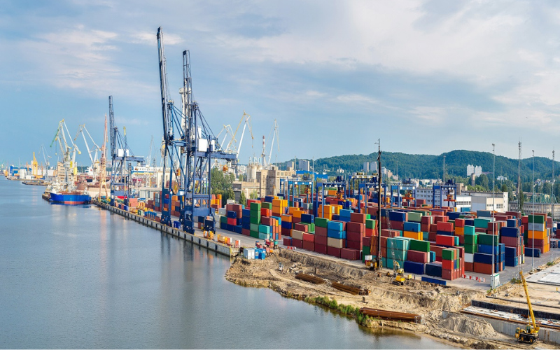 Tối Ưu Thời Gian Khi Vận Chuyển Container Trực Tiếp