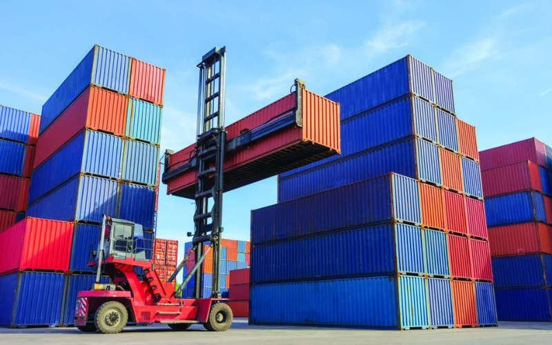 Tự Động Hóa Quy Trình Vận Chuyển Container