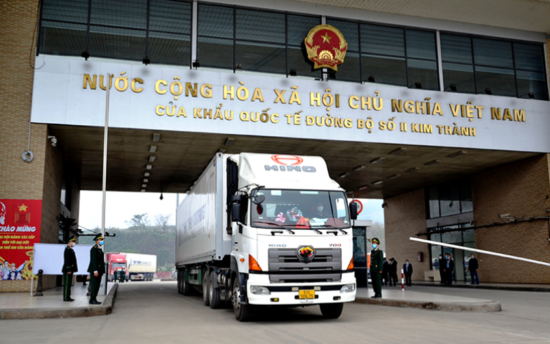 Vận chuyển container lạnh phục vụ xuất khẩu rau quả Việt Nam sang Trung Quốc