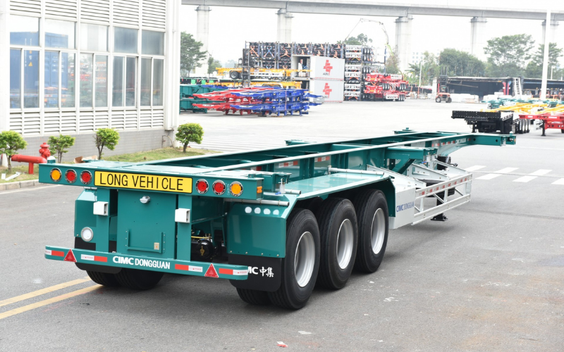 Xe Đầu Kéo Và Rơ Moóc Vận Chuyển Nội Địa Hàng Cồng Kềnh