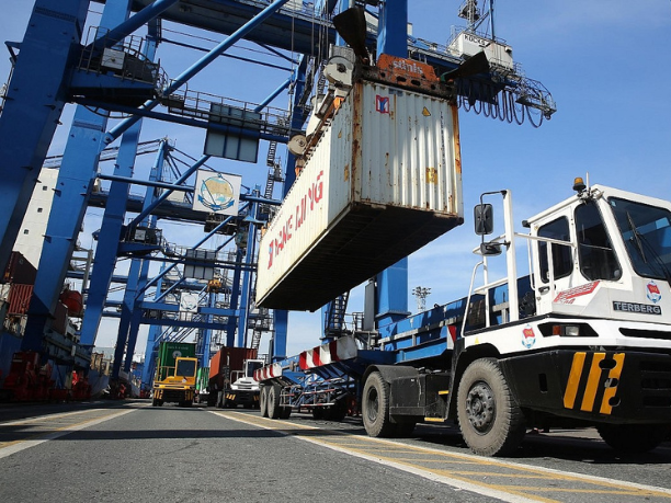 How To Optimize Cash Flow Through Full Service Logistics