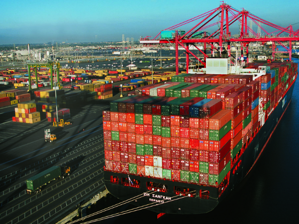 Why Choosing A Low-Cost Forwarder Service Can Still Harm Large Importers
