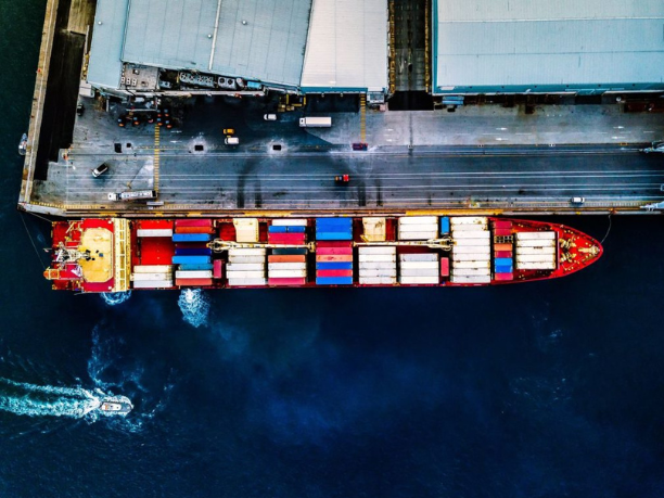 Why Does Container Shipping Get Rolled Over? What Should Businesses Do?